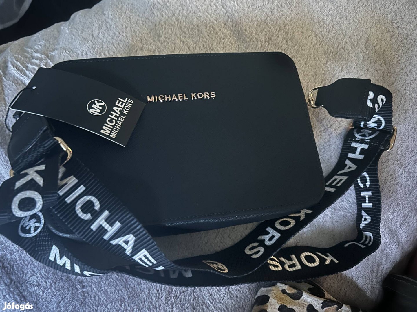 Michael kors táska