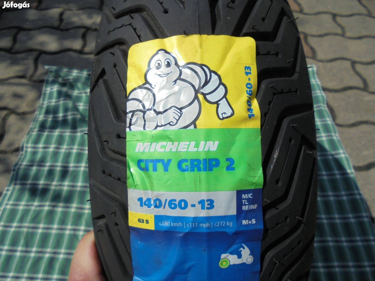 Michelin 140/60 R 13-as vadi új motorgumi eladó