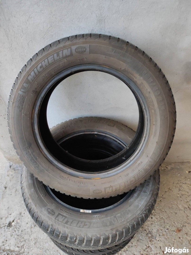 Michelin 185/60 R15 téli gumi, 2 db