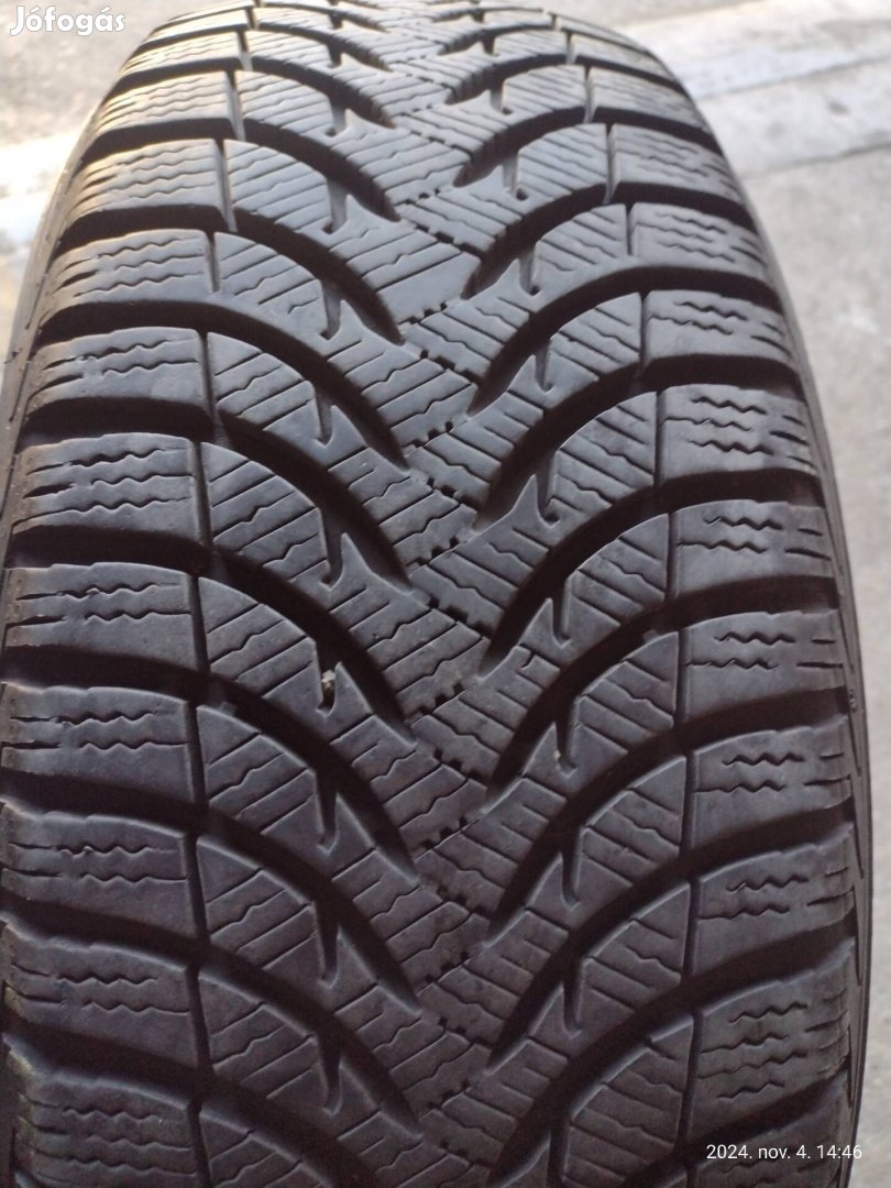 Michelin 185/65 R15 téli garnitúra eladó 7mm profillal