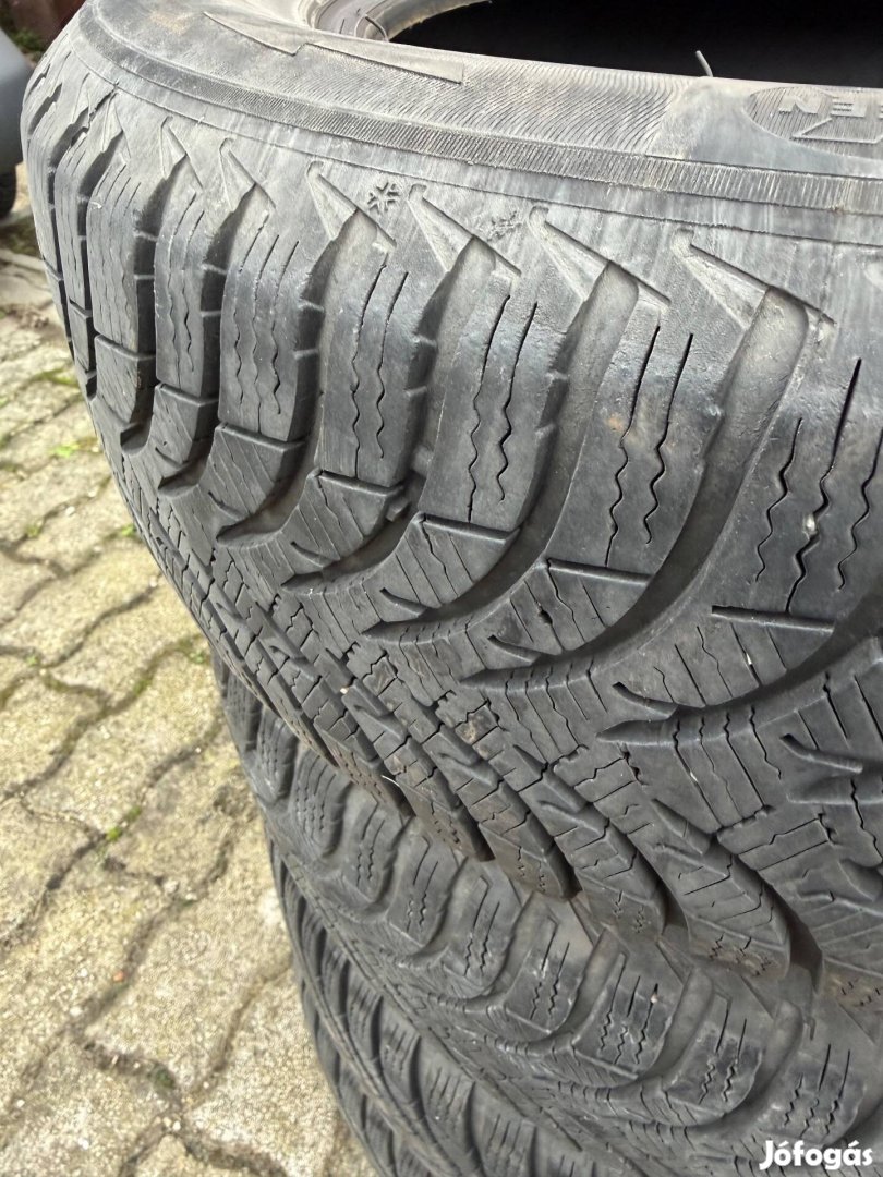 Michelin 185/65 R15 téli gumi