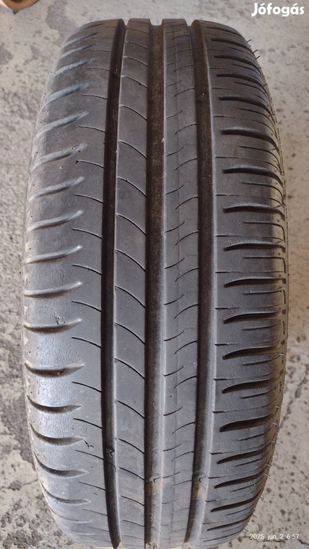 Michelin 195/60R15 nyári garnitúra eladó 7mm profillal.