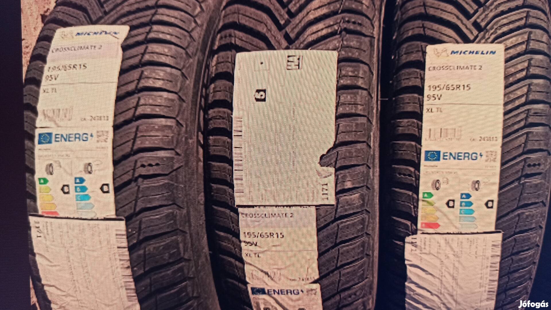 Michelin 195/65R15 4évszakos szinte új gumik+felni 