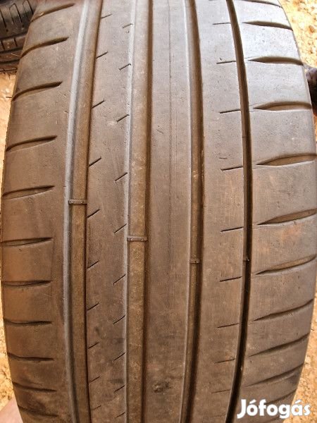 Michelin 205/40R18 PILOT SPORT4 5mm DOT20 használt gumi HG12546 nyár