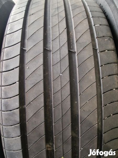 Michelin 205/55R17 PRIMACY4 4-5mm DOT20 használt gumi HG13796 nyári