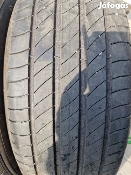 Michelin 205/55R17 PRIMACY4 5mm DOT20 használt gumi HG13513 nyári