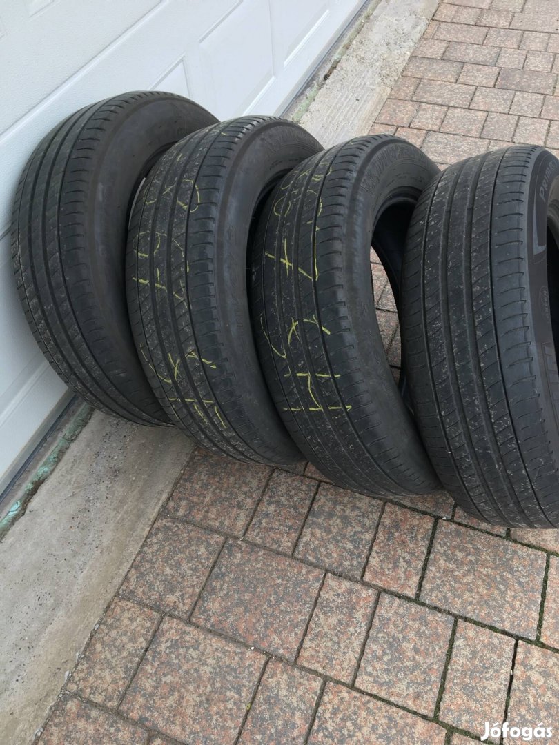 Michelin 215/65R17 nyári