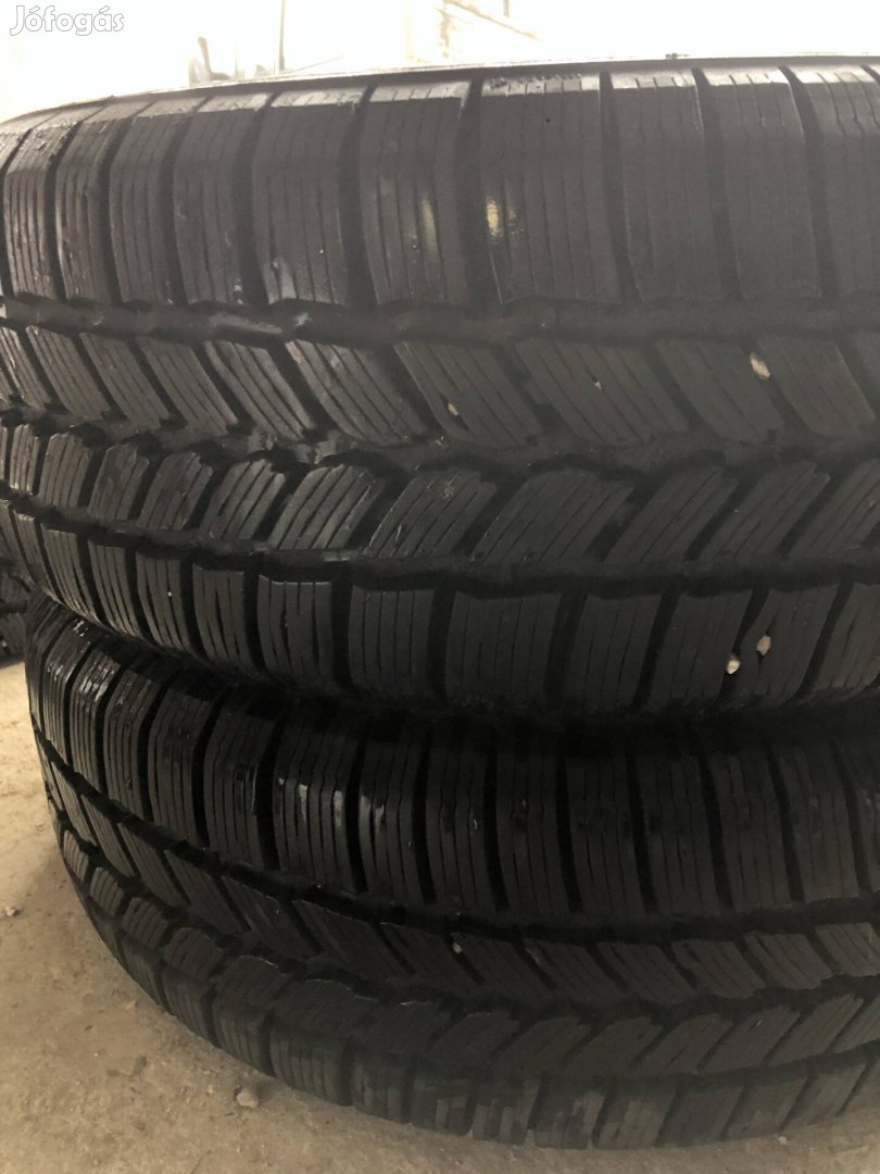 Michelin 215/65r15c 215/65 r15c téligumi garnitúra 