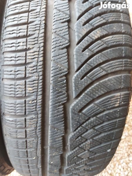 Michelin 245/50R18 PILOT ALPIN4 6mm DOT18 használt gumi HG9616 téli