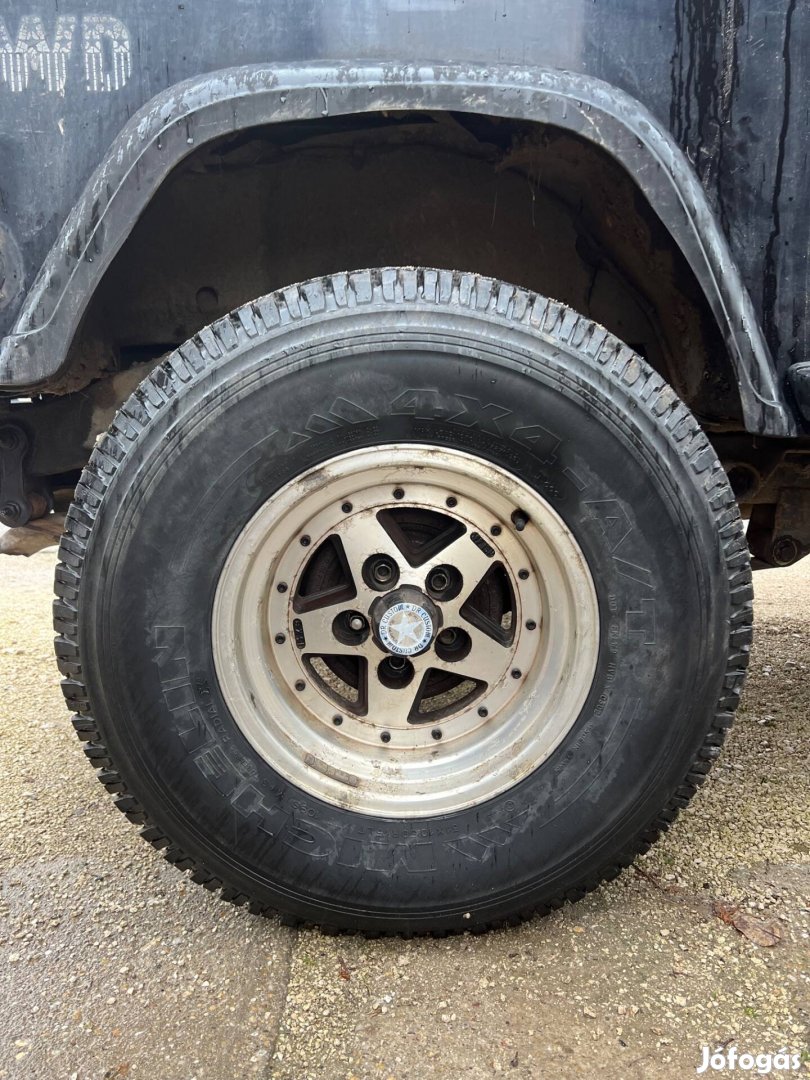 Michelin 31/10,50,r15 At gumi 1 cm minta