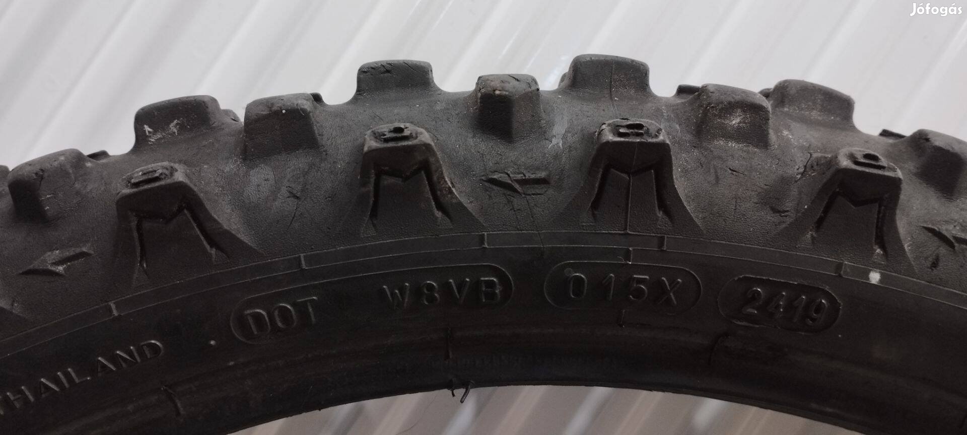 Michelin 90/90-16 cross gumi