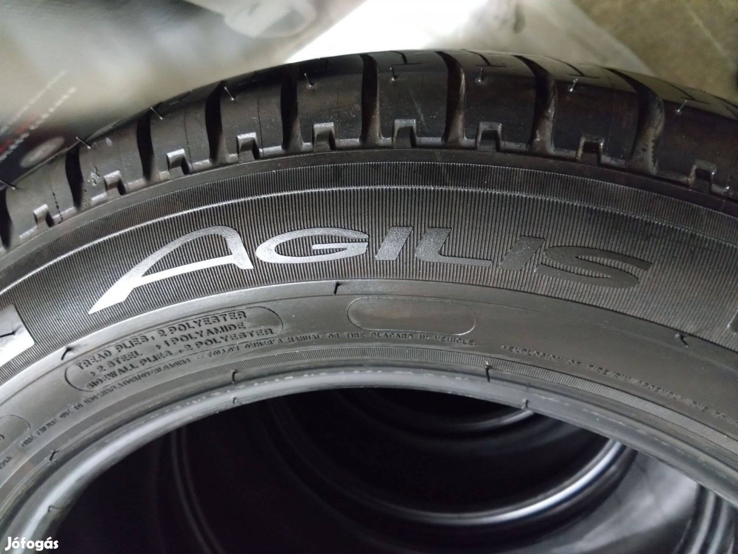 Michelin Agilis 215/60R17C 109/107 T