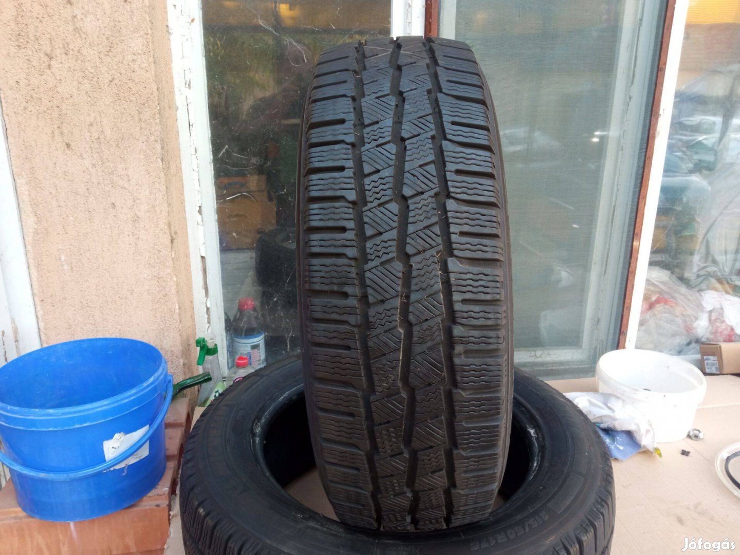 Michelin Agilis Alpin kisteher téli gumi 2 db 215/60/R17C (zozizo)