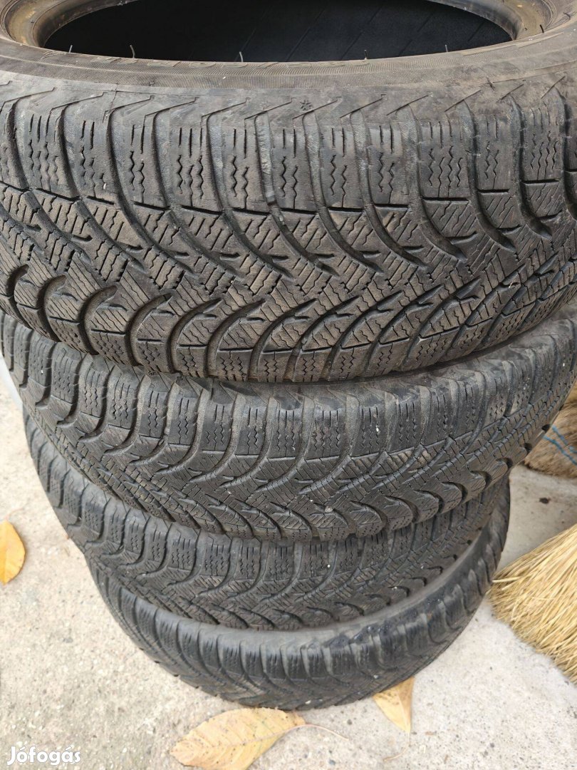 Michelin Alpin 185/60 R15 téli gumi