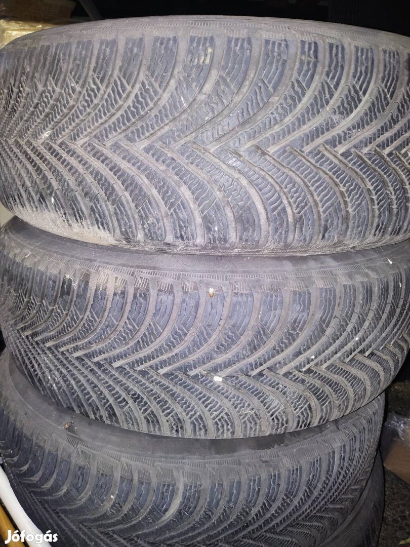 Michelin Alpin 5 téligumi 