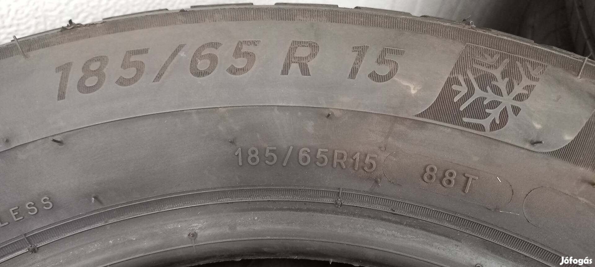 Michelin Alpin 6 185/65R15 téligumi