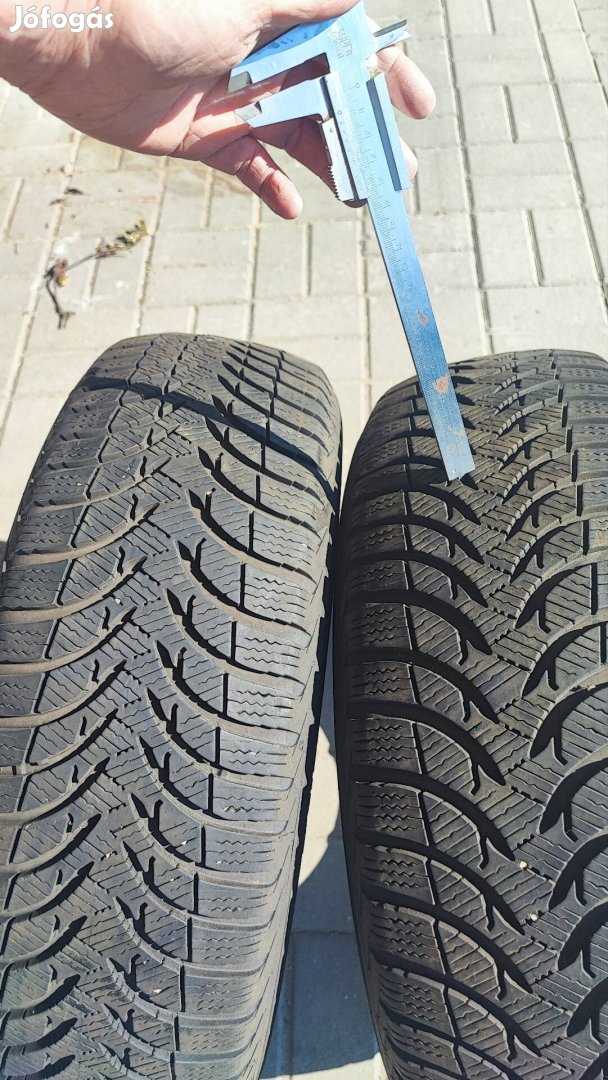 Michelin Alpin A4 19565 R15 téli gumi