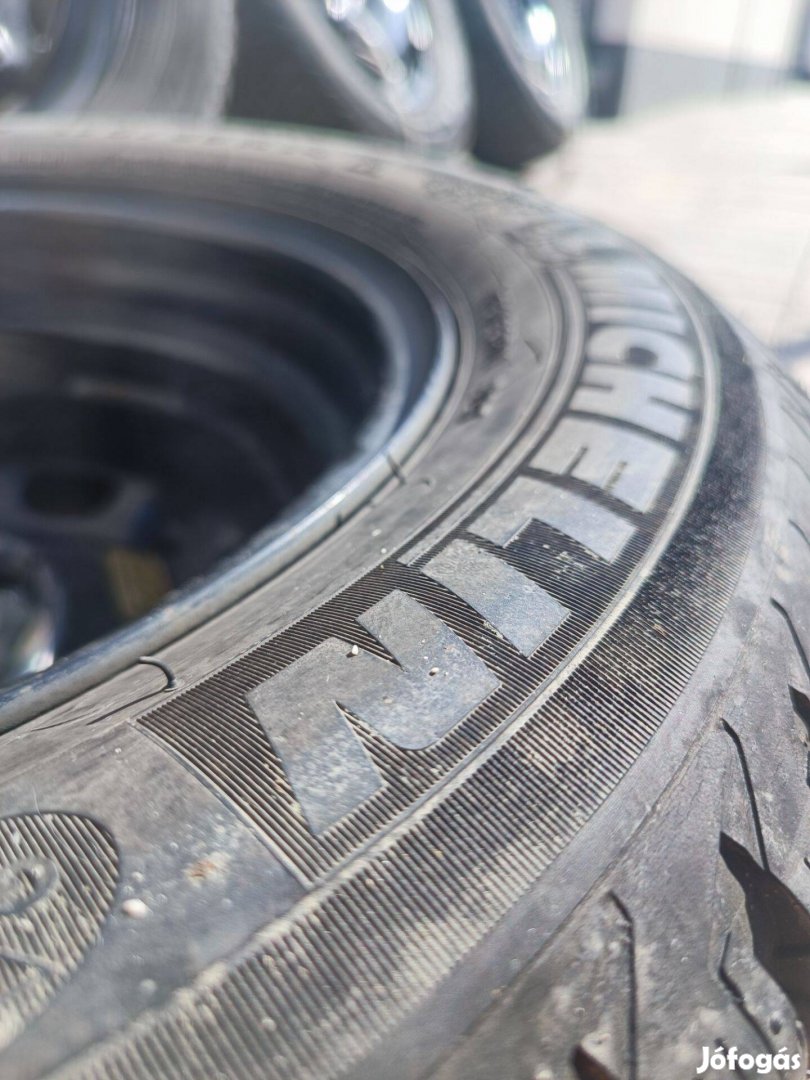 Michelin Alpin A4 téli gumi acélfelnivel