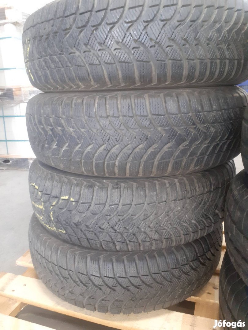 Michelin Alpin téli gumi gumigarnitúra 175/65R15  175/65 R15