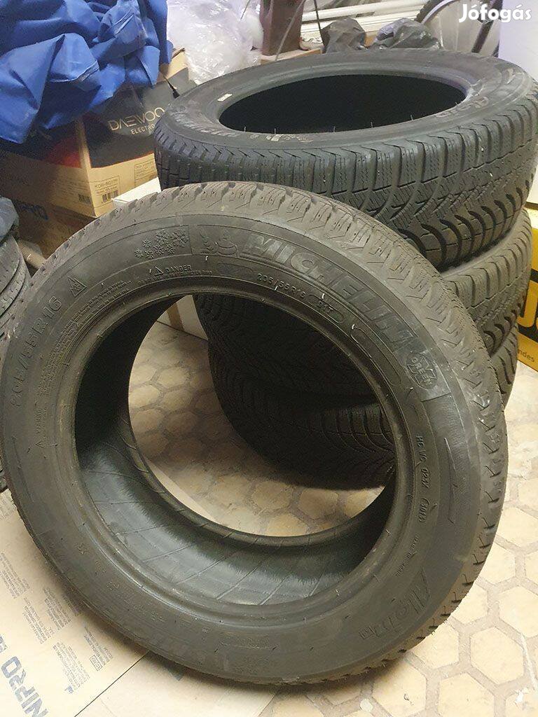 Michelin Alpin téligumi szett 205/55 R16