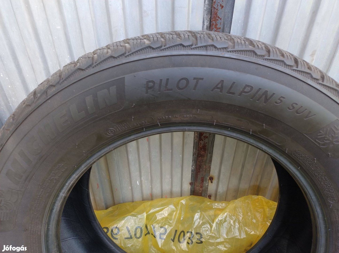 Michelin Pilot Alpin 5 SUV 4 db. téligumi