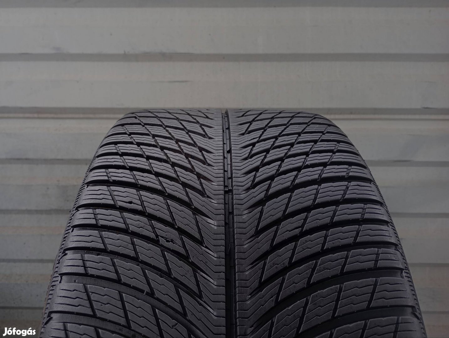Michelin Pilot Alpin 5 SUV XL 2db 285/35 R21 105W 2db 255/40 R21 102V