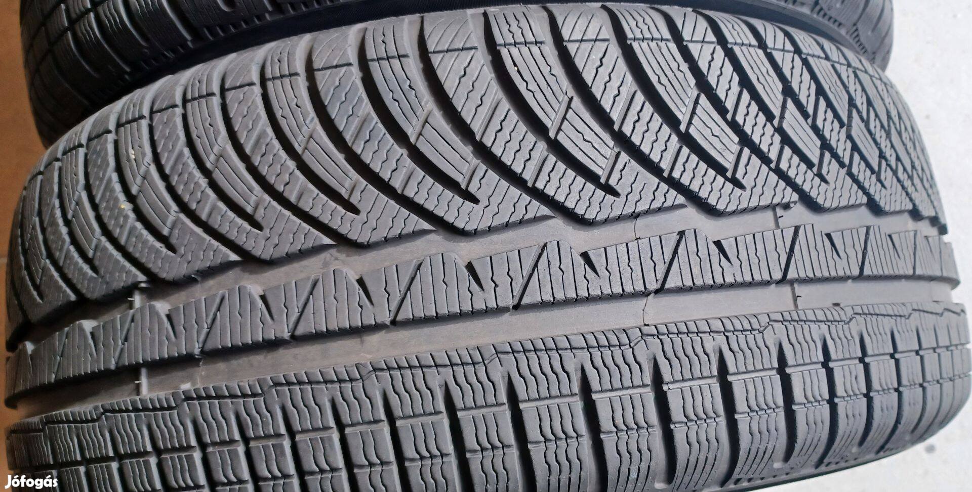 Michelin Pilot Alpin MO 245/45 R18 téli gumik 4db.7mm