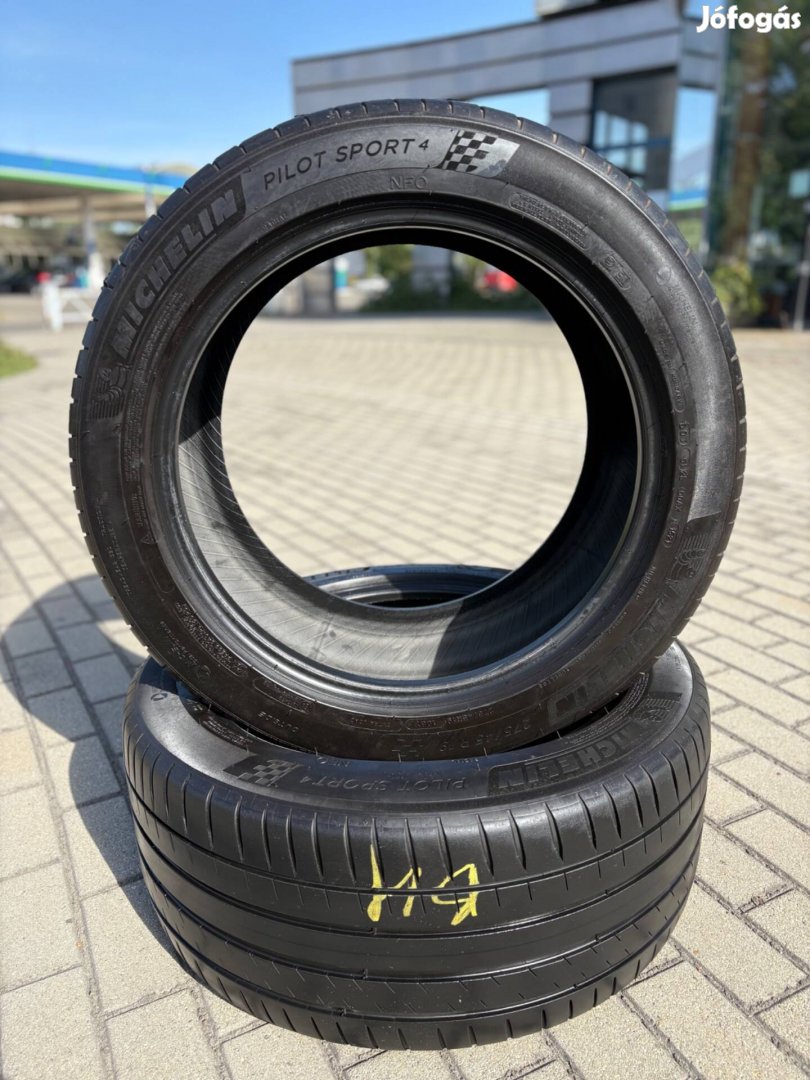Michelin Pilot Sport 4 275/45 R19 DOT 1521