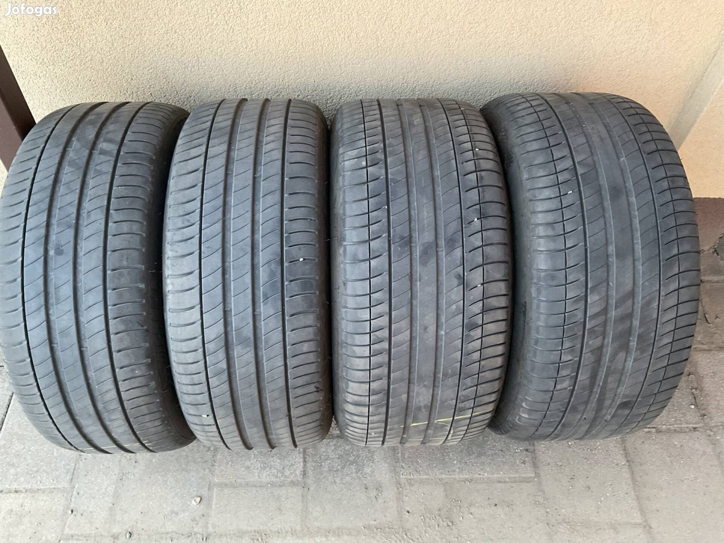 Michelin Primacy 3 defekttűrő nyári gumi 27535 R19 ill.