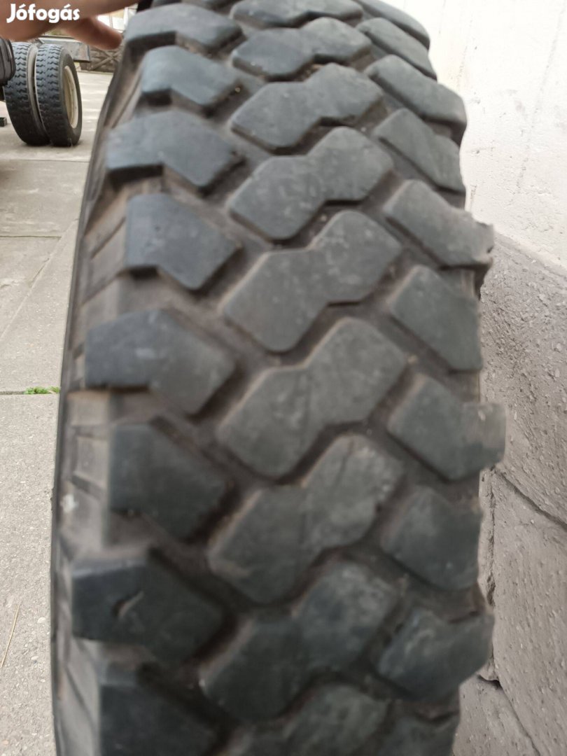 Michelin Xzl 7.50 R16C