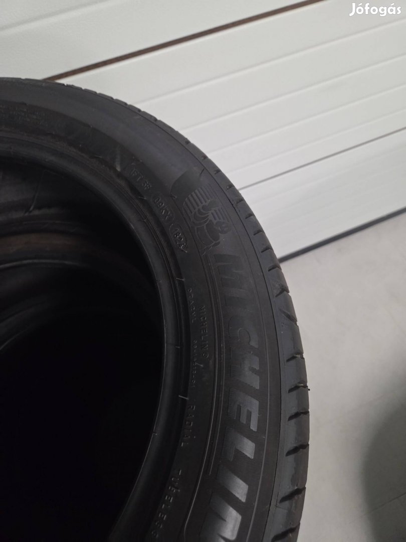 Michelin  primacy  nyari gumik 