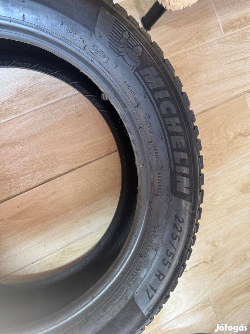 Michelin gumiabroncs eladó 225/55 R17 Crossklimate 2 tipusú 4db