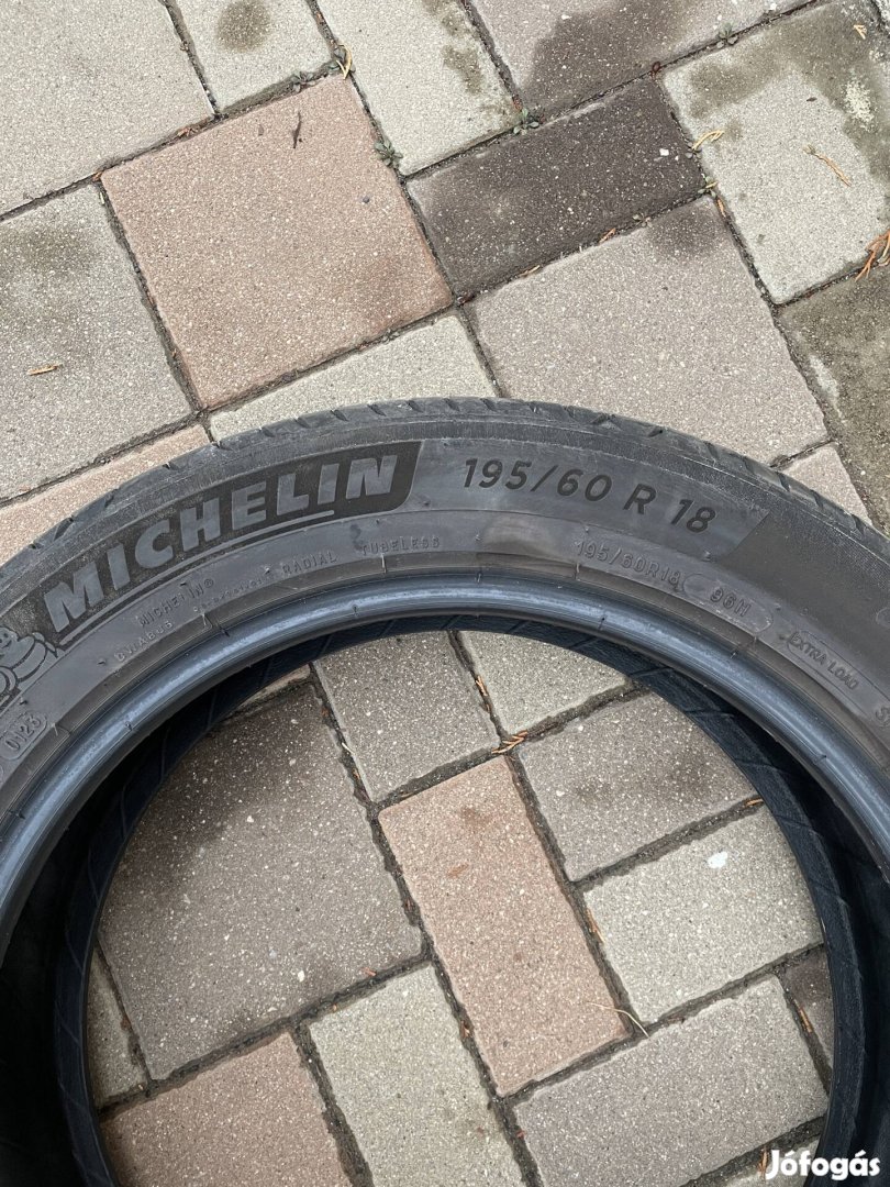 Michelin nyári gumi 195/60 R18 4db