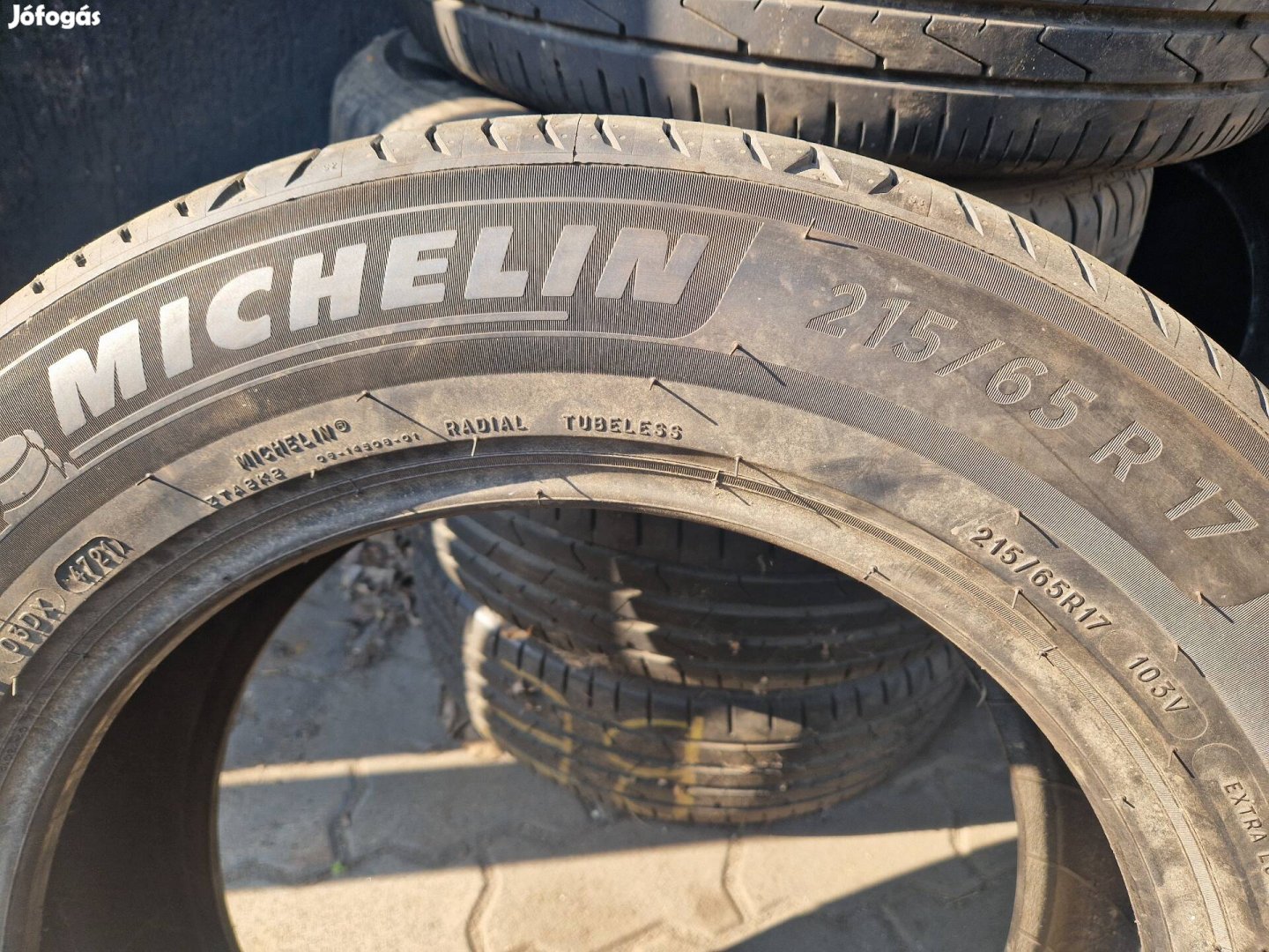 Michelin nyári gumi garnitúra 215/65 R17