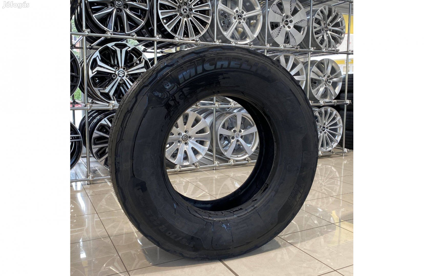 Michelin új 31570 R22.5 gumi, kormányzott, 2 darab