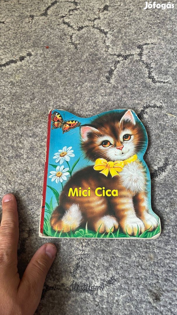 Mici Cica mesekönyv