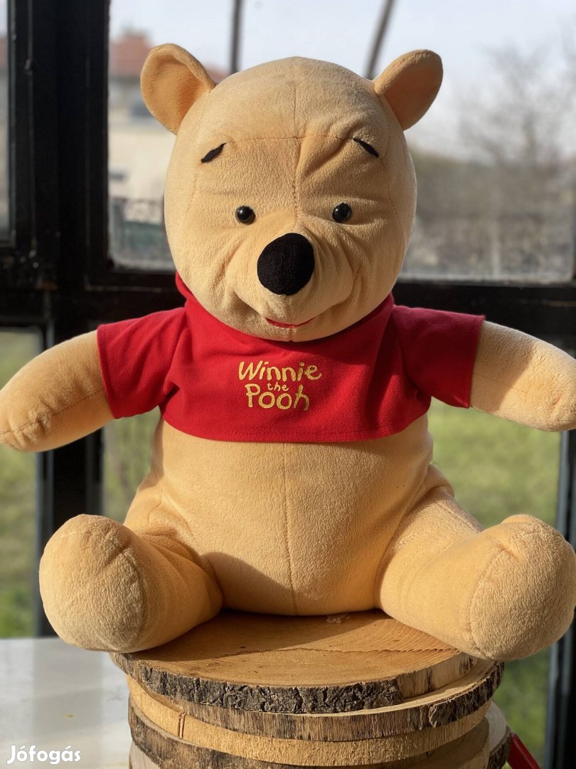 Micimackó Plüss ~43 cm magas - Winnie the Pooh || Mikulás ajándék ??