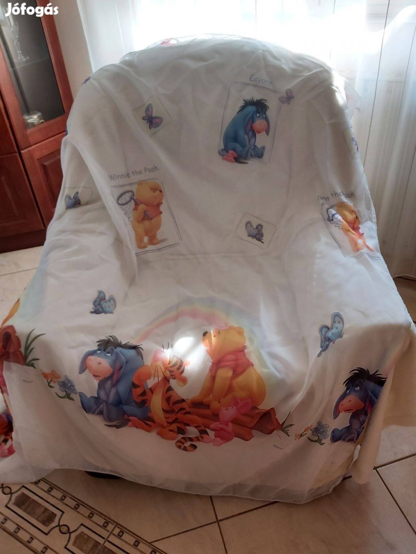 Micimackó mintájú függöny eladó