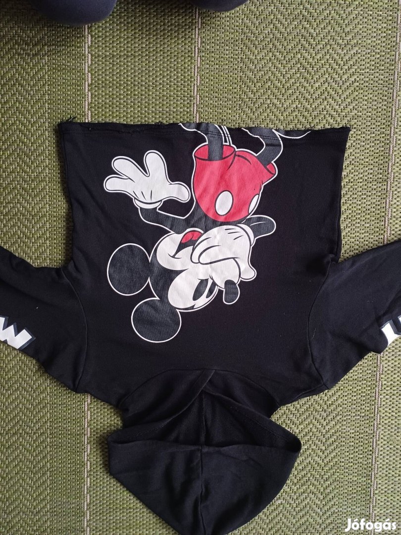 Mickey Mouse mintás fekete pulover 146/152-es méretű