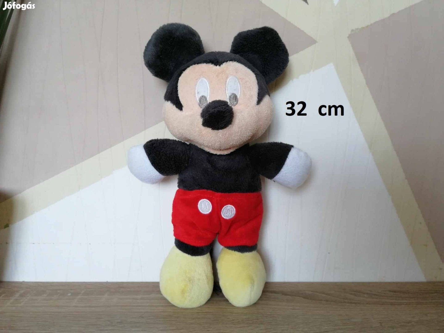 Mickey egér plüss 32 cm