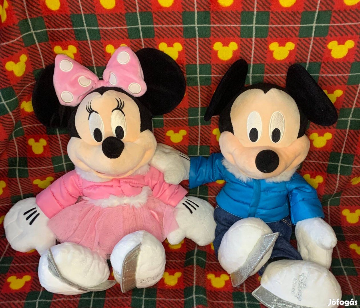 Mickey és Minnie egé plüssök