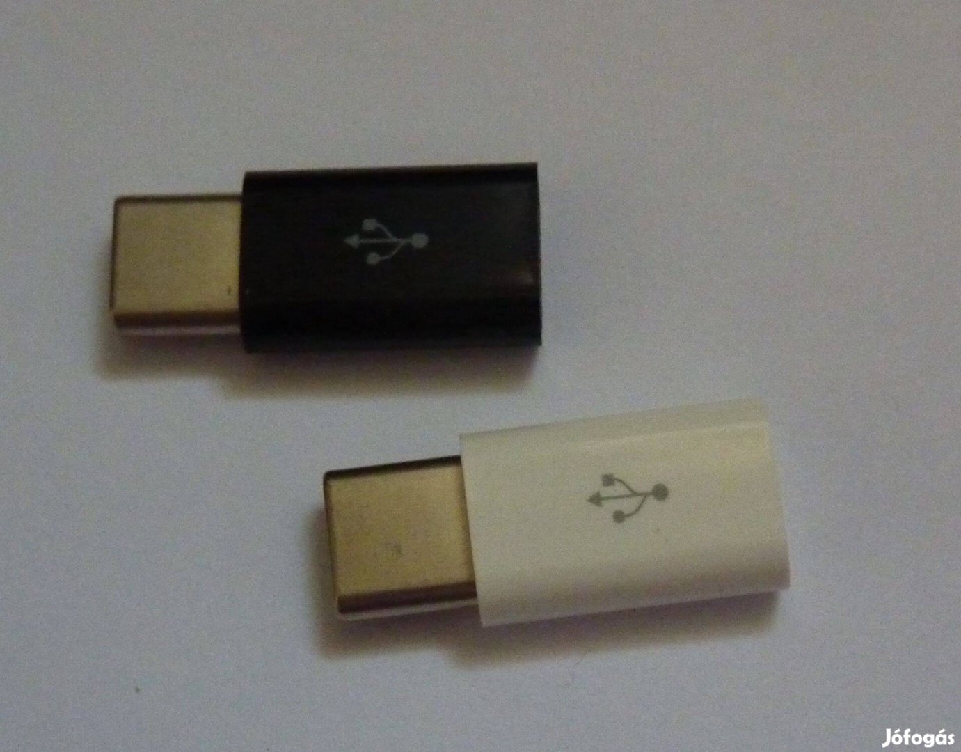 Micro USB - Type C átalakító (adapter) fekete vagy fehér