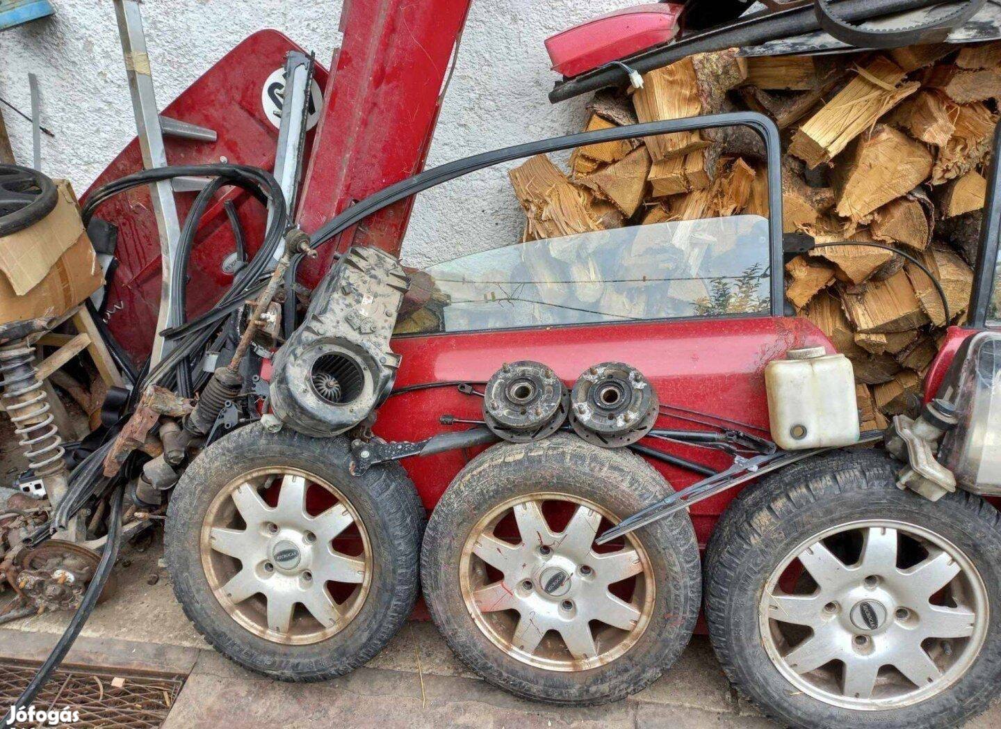 Microcar MC1es mopedautó alkatrész Eladó