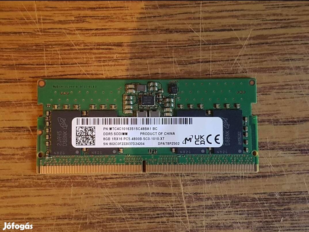 Micron 8GB DDR5 laptop RAM