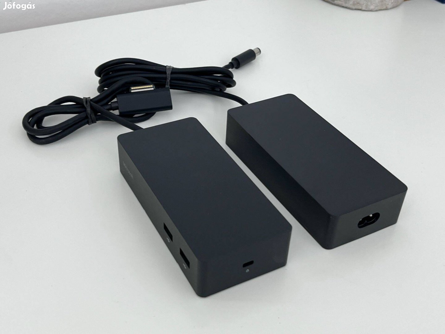 Microsoft Surface Dock + töltő | Model: 1661