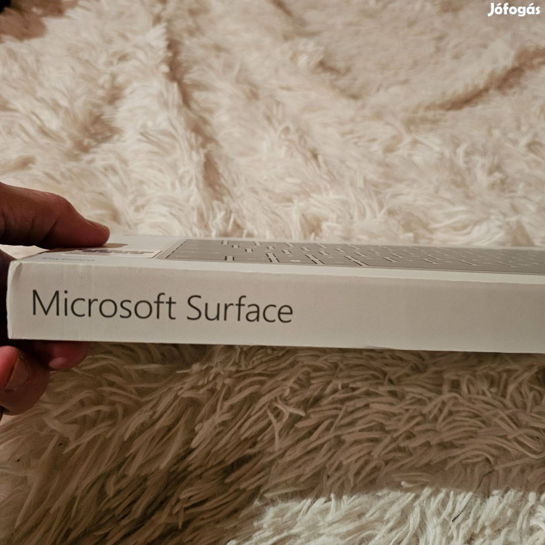 Microsoft Surface Keyboard teljesen új dobozos olasz