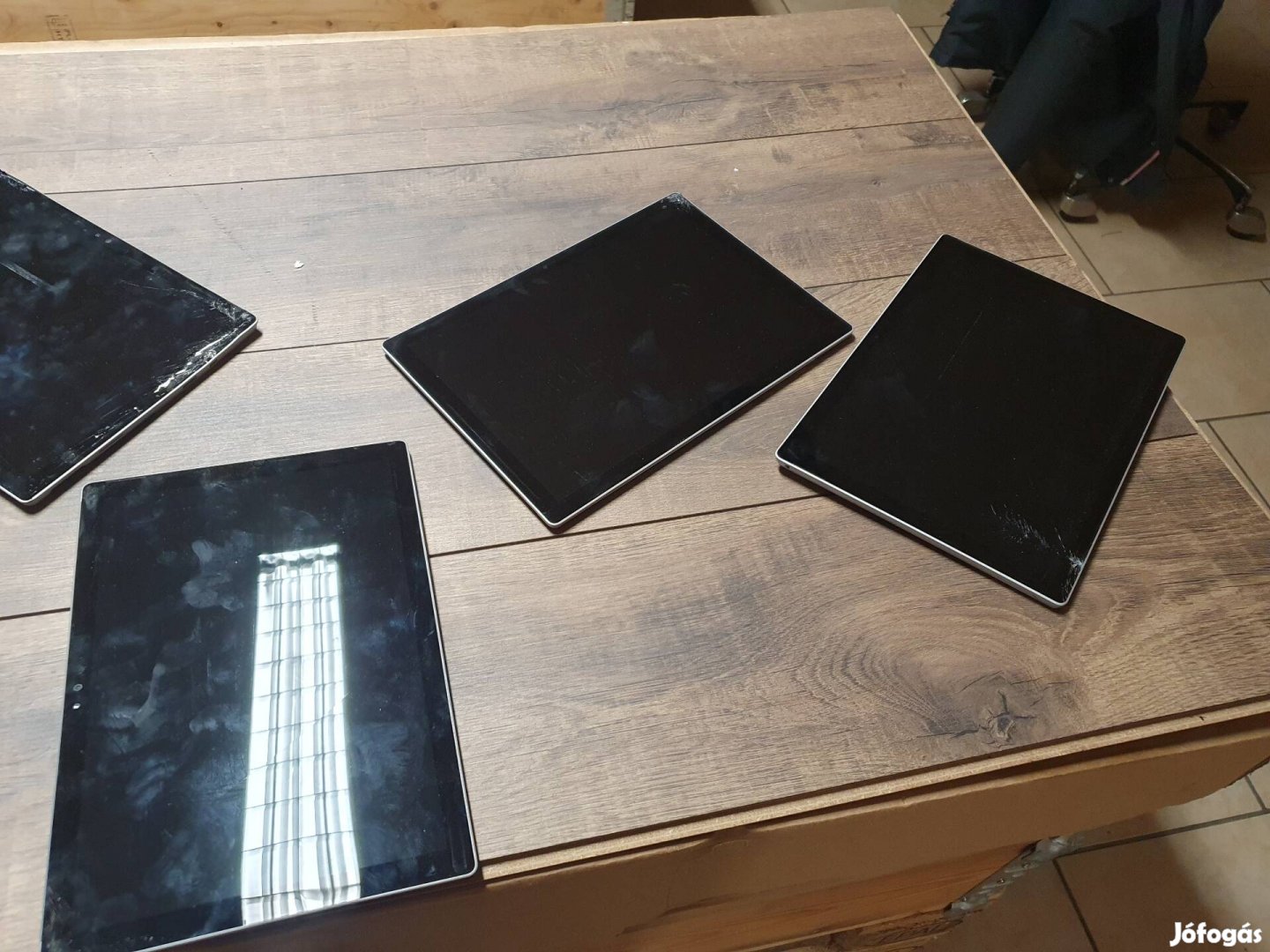 Microsoft Surface Pro 4 , 5 törött kijelzőkkel