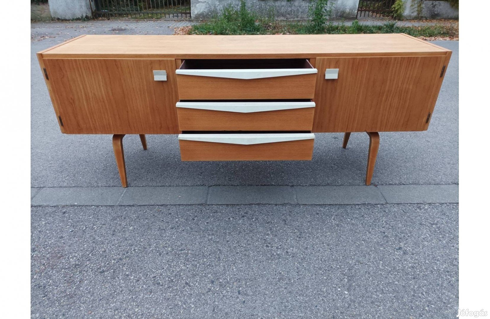 Mid century design sideboard Franz Ehrlich-től 402 K