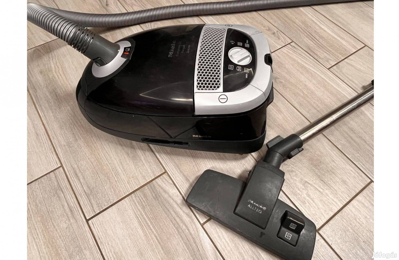 Miele C2 Parquet Prémium Energiatakarékos HEPA Porszívó