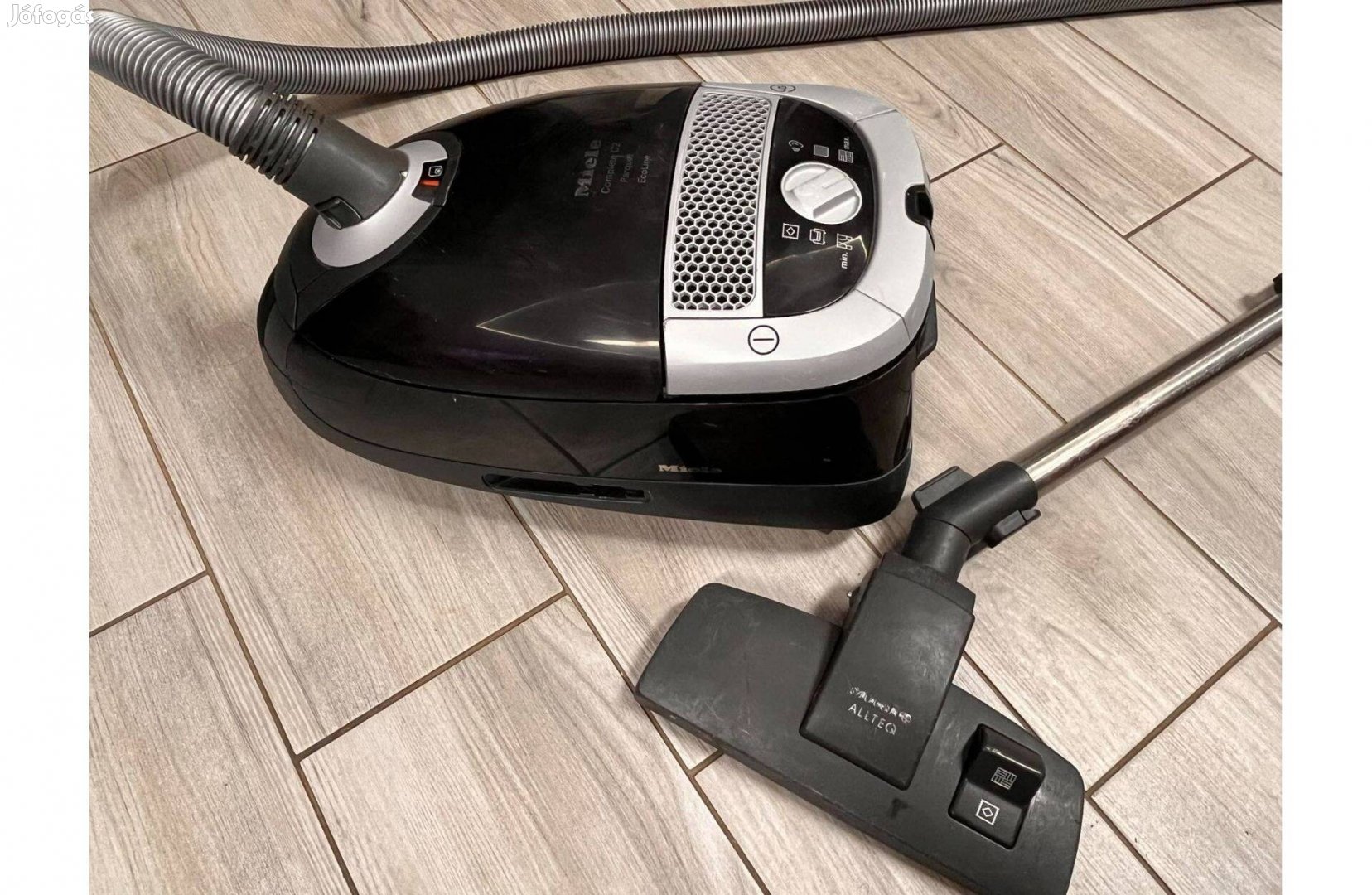 Miele C2 Parquet Prémium Energiatakarékos HEPA Porszívó